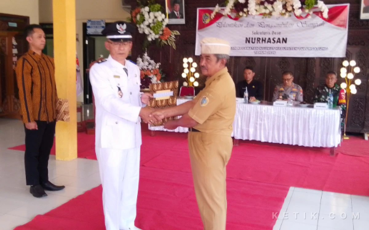 Thumbnail Berita - Pemkab Kacangan Tulungagung Lantik Nurhasan Jadi Sekretaris Desa Baru