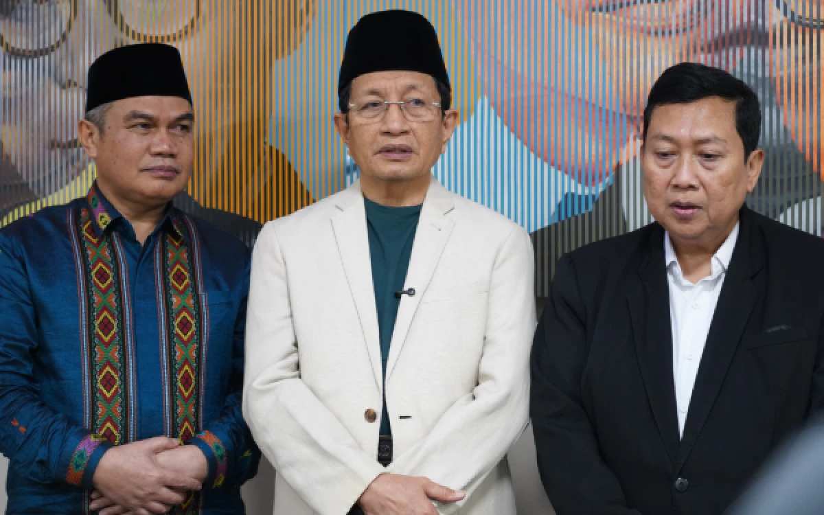 Thumbnail Berita - Pulang dari Italia, Menag RI Nasaruddin Umar Sebut Indonesia Jadi Magnet Moderasi Beragama