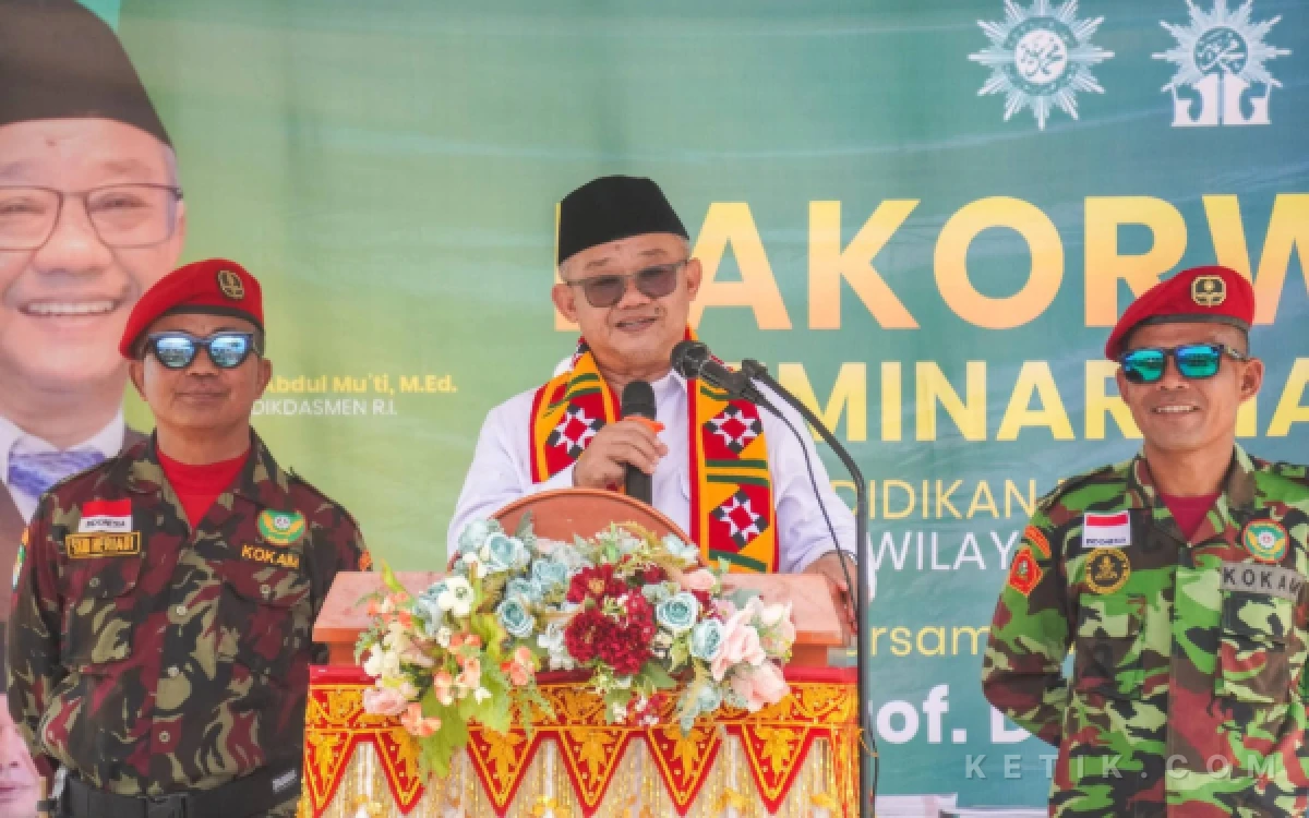 Thumbnail Berita - Mendikdasmen RI buka Rakorwil IV dan Seminar Nasional Majelis Pendidikan Muhamadiyah Aceh di Simeulue
