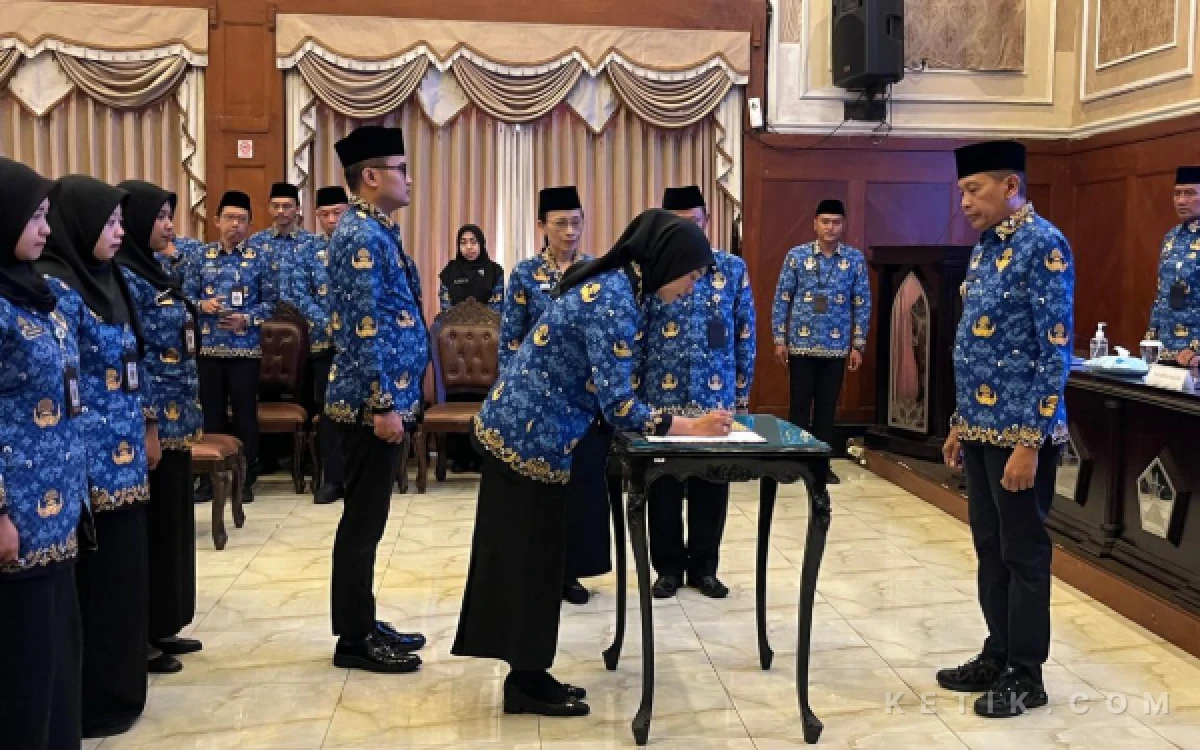 Thumbnail Berita - Setelah Dinanti, 50 CPNS Formasi 2024 Kota Malang Akhirnya Resmi Sandang Status PNS