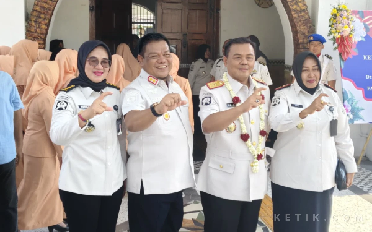 Thumbnail Berita - Kalapas Baru Siap Pertahankan Prestasi, Tongkat Estafet Lapas Kelas I Madiun Resmi Berganti