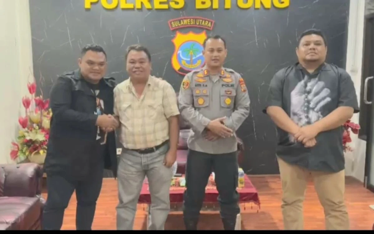 Thumbnail Berita - Sukses Redam Perseteruan Ormas di Bitung, Praktisi Hukum Apresiasi Langkah Humanis Kapolres AKBP Arie Sulistyo Nugroho
