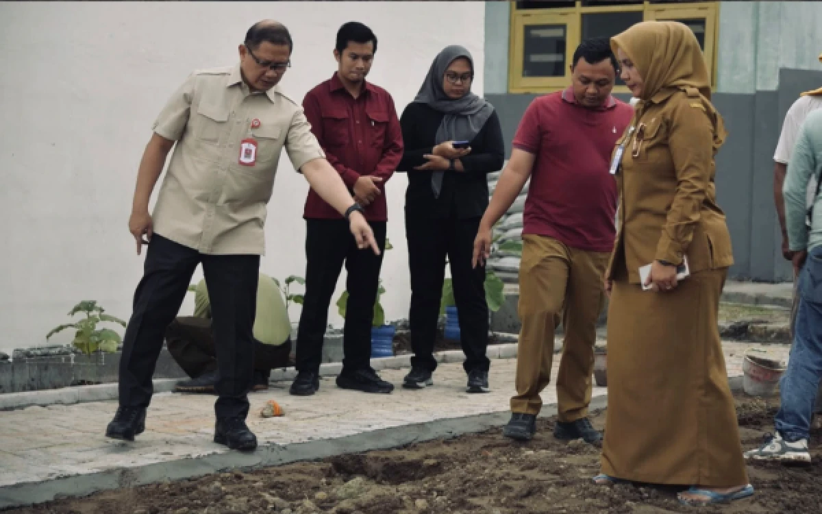Thumbnail Berita - Praktik Bertani Siswa, Kadindik Jatim Tinjau Pemaksimalan SIKAP di SMKN 1 Bringin Ngawi