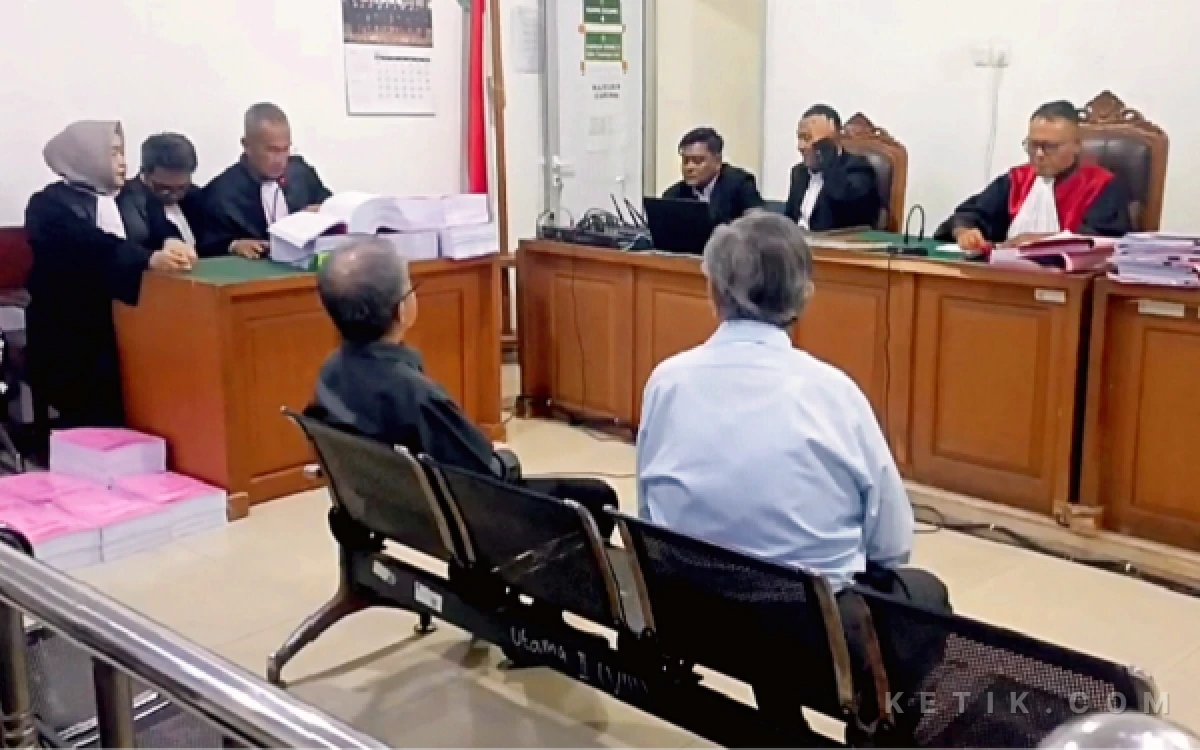 Thumbnail Berita - Sidang Korupsi Kredit BRI: Direktur PT BSS Dituntut Ringan 2,5 Tahun, Uang Pengganti Rp922 Miliar Sudah Dikembalikan