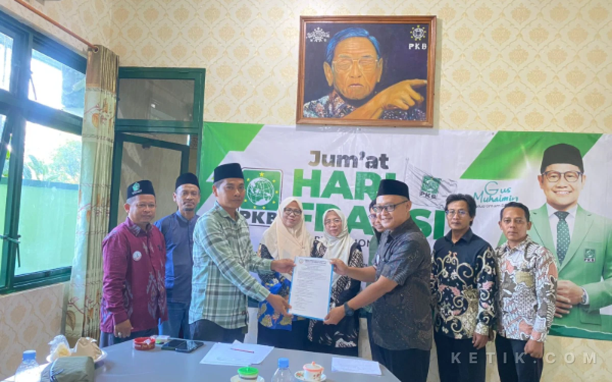 Thumbnail Berita - Lewat FGD Fraksi PKB, PGMM Bojonegoro Suarakan Ketimpangan Nasib Guru Swasta