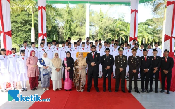 Thumbnail Berita - [BERITA FOTO] Upacara Peringatan Hari Lahir Pancasila dan Penyerahan SK CPNS Formasi 2024 Pemkab Halsel