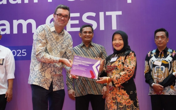 Thumbnail Dukung Program Gesit, Pemkab Malang Terima Penghargaan dari Kedutaan Australia