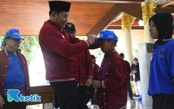 Bupati Sidoarjo Subandi Berangkatkan KORMI Sidoarjo ke Fornas VIII, Siap Ulangi Prestasi Gemilang Fornas Ke-7
