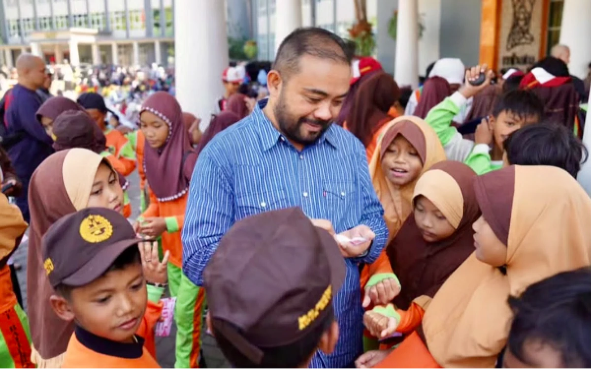 Thumbnail Berita - Mas Heli Tegaskan Perlindungan Anak di Kota Batu Jadi Tanggung Jawab Bersama