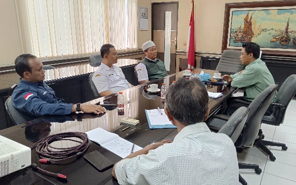 Thumbnail Berita - AGEI dan Kadin Jatim Kolaborasi, Latih Guru dan Siswa Siap Bersaing di Dunia Kerja