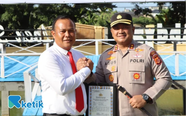 Thumbnail Berita - Bangga! Ungkap Sindikat Curanmor, Kasat Reskrim Polres Abdya dan Personel Dapat Penghargaan