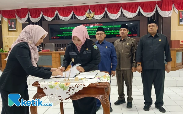 Thumbnail Berita - 5 Fraksi DPRD Situbondo Setujui Rancangan Awal RPJMD 2025-2029