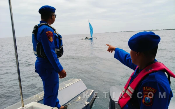 Thumbnail Berita - Polres Situbondo Tingkatkan Patroli Laut, Nelayan Diminta Utamakan Keselamatan