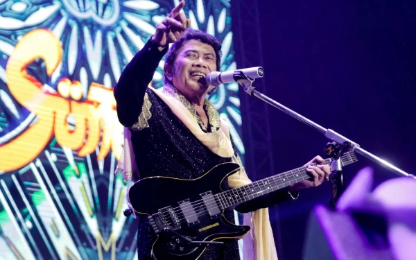 Dendangkan 15 Lagu, Rhoma Irama dan Soneta Semarakkan Batulicin Festival!