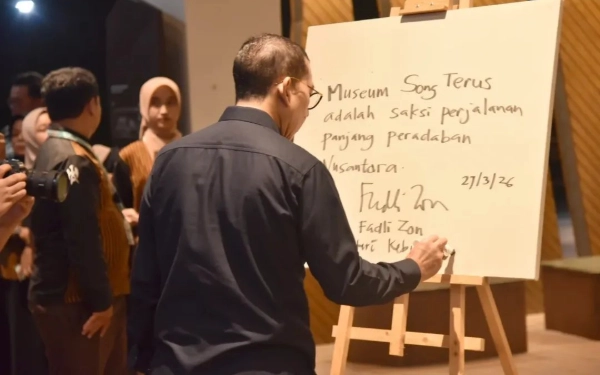 Datangi Dua Situs Sejarah, Menbud RI Fadli Zon Sebut Pacitan Layak Jadi Pusat Literasi-Budaya