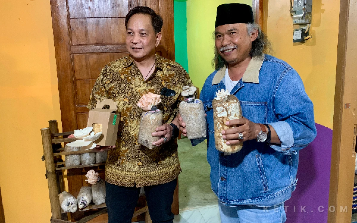 Thumbnail Berita - Potensi Jamur Tulungrejo Diangkat Jadi Wisata Edukasi, Dorong Ekonomi Masyarakat Desa
