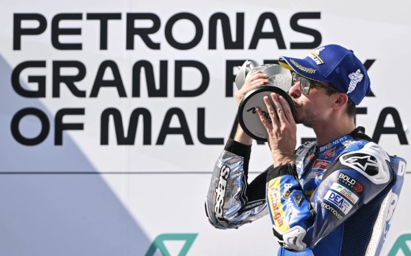 Thumbnail Berita - Alex Marquez Resmi Kunci Runner Up MotoGP 2025 Setelah Menangi GP Malaysia