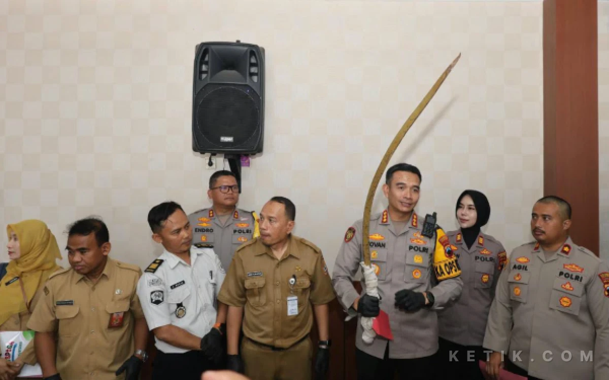 Thumbnail Berita - Tawuran Bersenjata Tajam di Cilacap Terungkap, Polisi Utamakan Pembinaan Anak