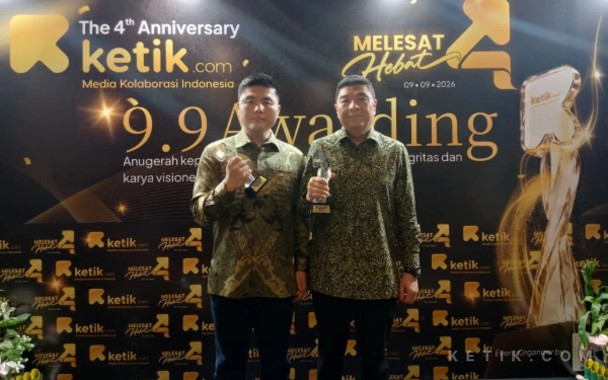 Thumbnail Berita - Kepemimpinan Ang Hoey Tiong di Bisnis Otomotif dan Kesehatan Buatnya Sabet Dua Penghargaan Sekaligus Ketik.com 9.9 Awarding