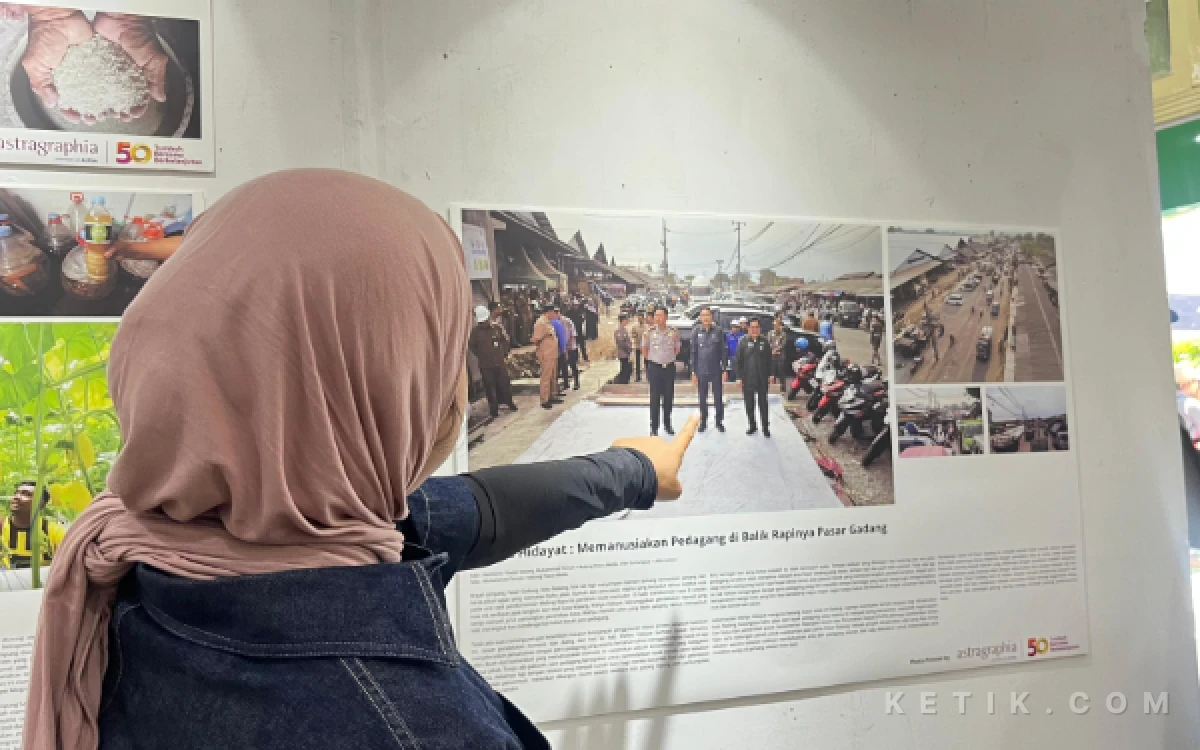 Foto Pameran Tanah, Pangan, Harapan yang digelar oleh PFI Malang di Gedung Parkir Kayutangan. (Foto: Lutfia/Ketik.com)
