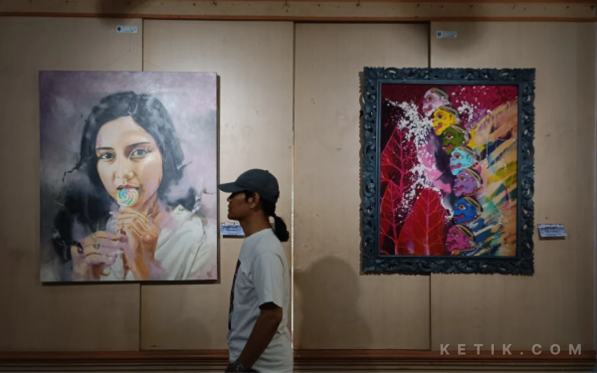 Thumbnail Berita - Bukan Sekadar Lukisan! Pameran Galeri Prabangkara Taman Budaya Jawa Timur Ini Ajak Publik Bongkar Ilusi Dunia Digital