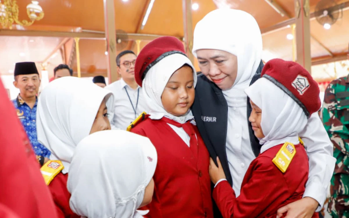 Thumbnail Berita - Penjaringan Siswa Sekolah Rakyat di Jatim Berjalan, Gubernur Khofifah Pastikan Pemprov Dukung Penuh Program SR Nasional