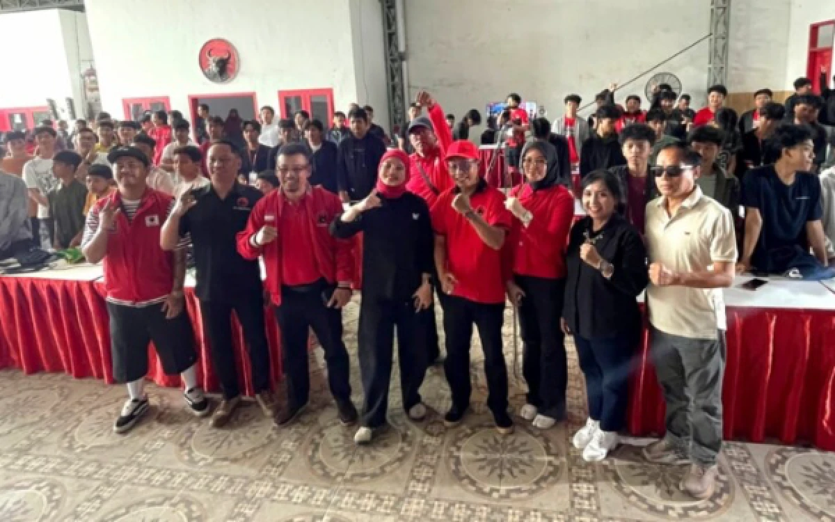 Thumbnail Berita - Semarak Bulan Bung Karno, DPC PDI Perjuangan Kota Malang Gelar Turnamen Mobile Legends