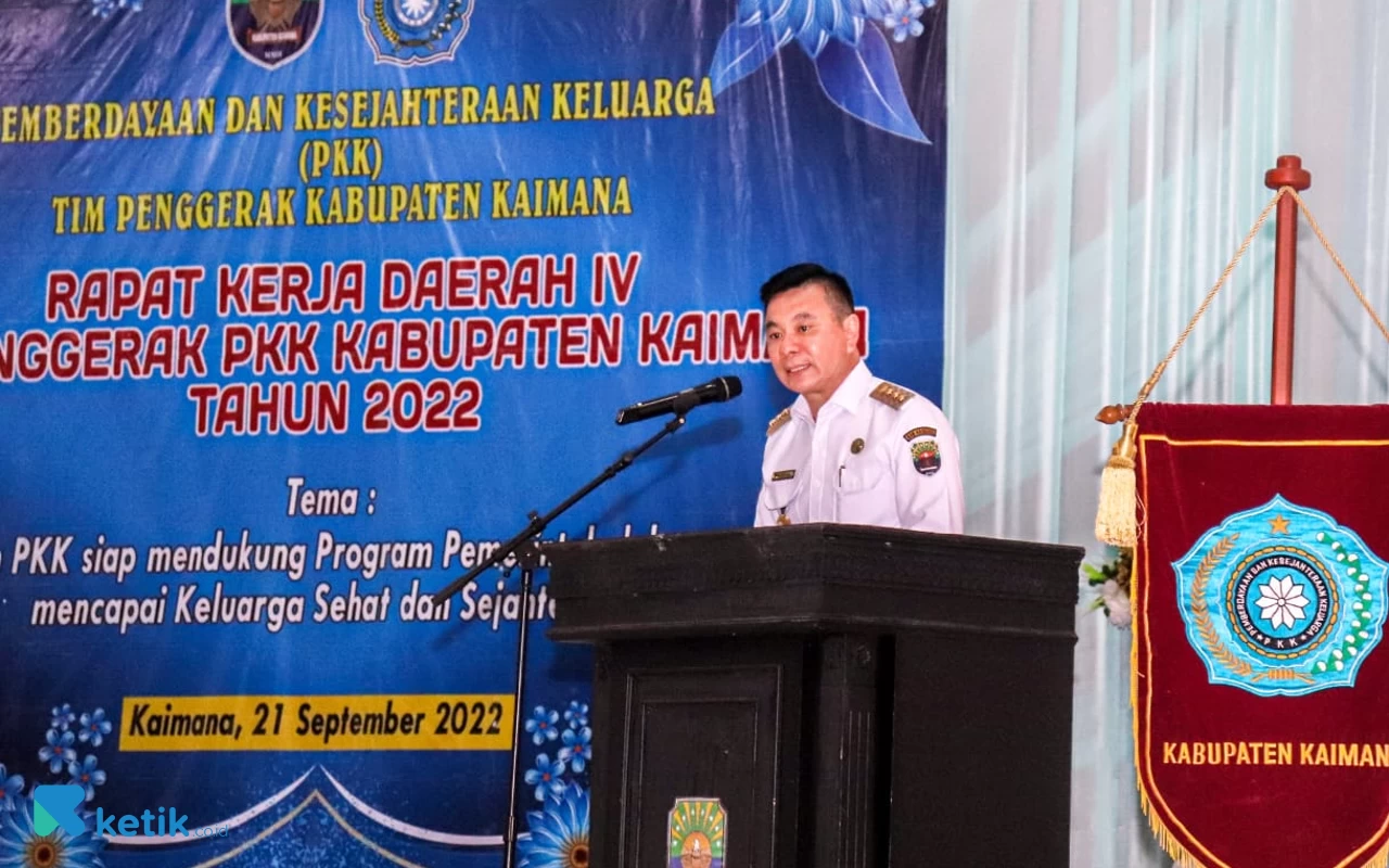 Bupati Kaimana Freddy Thie Dorong PKK Lahirkan Pelaku UMKM