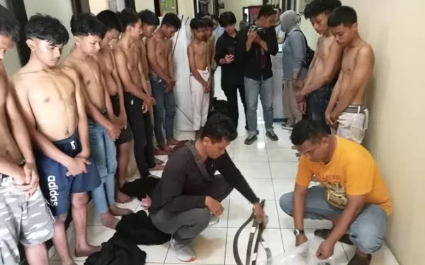 Bawa Sajam, 39 Remaja Geng Motor Gowa Ditangkap 