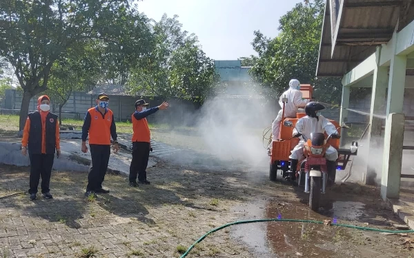 Thumbnail Tanggulangi Penyebaran PMK, BPBD Jatim Lakukan Berbagai Langkah Pencegahan