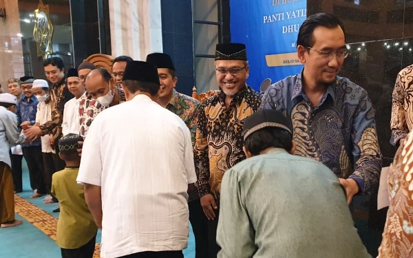 Momen Ramadan, UB Berbagi Keberkahan Bersama Ratusan Anak Yatim Malang Raya