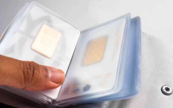 Hari Ini Emas Antam Anjlok Rp 7.000 Jadi Rp 1,057 Juta per Gram