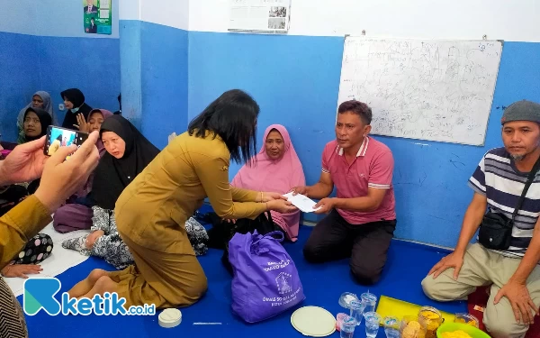 Pemkot Malang Berikan Bantuan Pada Korban Laka di Pakis