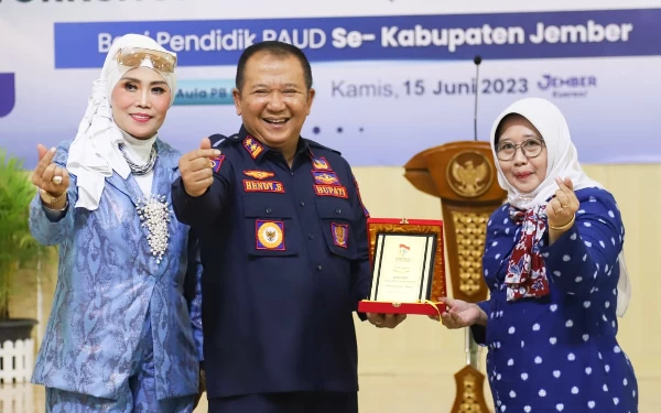 Bupati Jember Janjikan Insentif Guru PAUD Naik 50 Persen