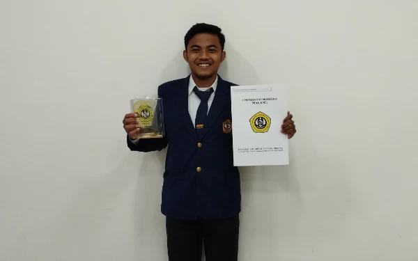 Meneladan Raehan,  Jadi Sarjana Berprestasi di Tengah Kesibukan sebagai Pesepak Bola