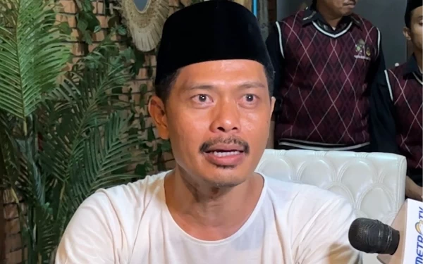 Dianggap Wakili Santri, Pengasuh Ponpes Bima Cirebon: AMIN Pasangan Paling Ideal