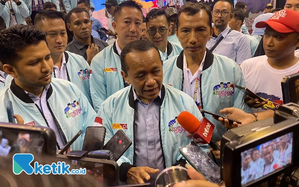 Relawan Pilar 08 Deklarasikan Prabowo Gibran, Bahlil Lahadalia: Wes Wayae!