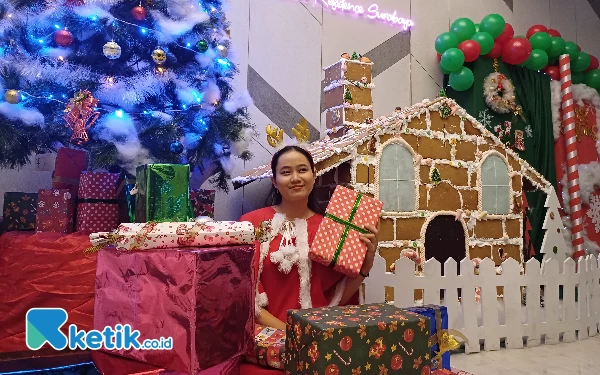 Angkat Tema Light Christmas Ceremony, Midtown Residence Surabaya Hadirkan Rumah dan Pohon Natal