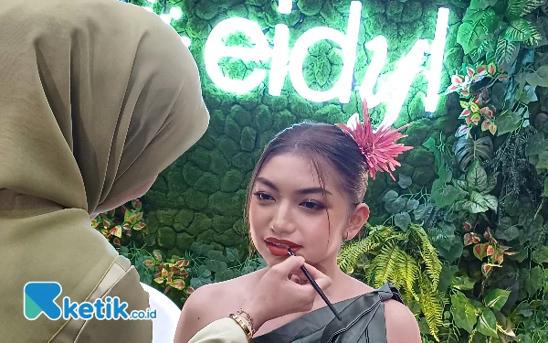 Lipstik Green Beauty Jadi Tren 2024, Brand Lokal asal Surabaya Eidyl Jadi Pionir