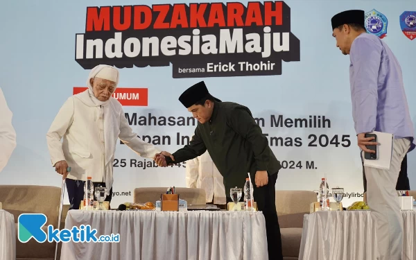 Silaturahmi ke Ponpes Lirboyo, Erick Thohir Minta Doa Prabowo-Gibran Menang Pilpres 2024