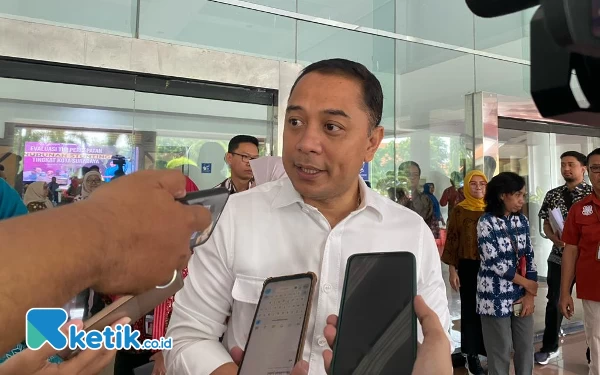 Thumbnail Wali Kota Surabaya Targetkan Sub PIN Polio Capai 100 Persen pada Hari Ketiga