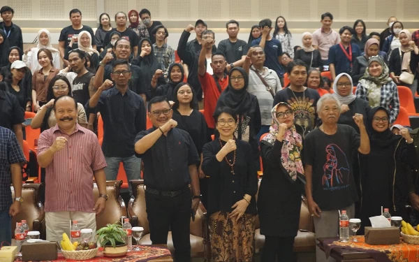Rilis Film Dokumenter 'Yang (Tak Pernah) Hilang' Bercerita Perjuangan dan Hilangnya Aktivis Unair
