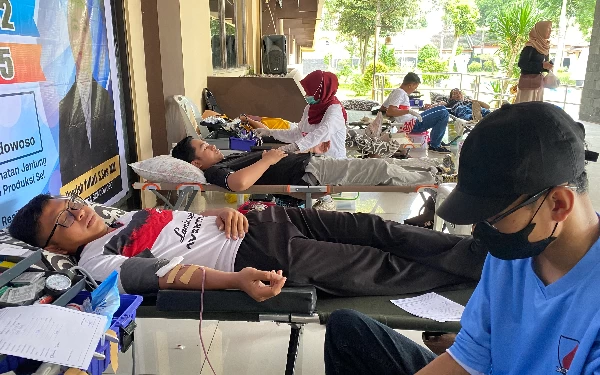 Genjot Aksi Kemanusiaan, Satpol PP Bondowoso Gelar Donor Darah