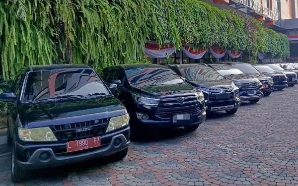 Thumbnail Awas! ASN Pemkot Surabaya Dilarang Bawa Mobil Dinas Saat Mudik