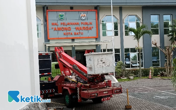 Thumbnail DPUPR Kota Batu Pastikan PJU Menyala selama Ramadan