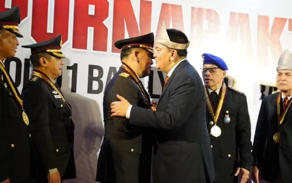 Batalyon Bhara Daksa Lepas 13 Alumninya dengan Rasa Bangga