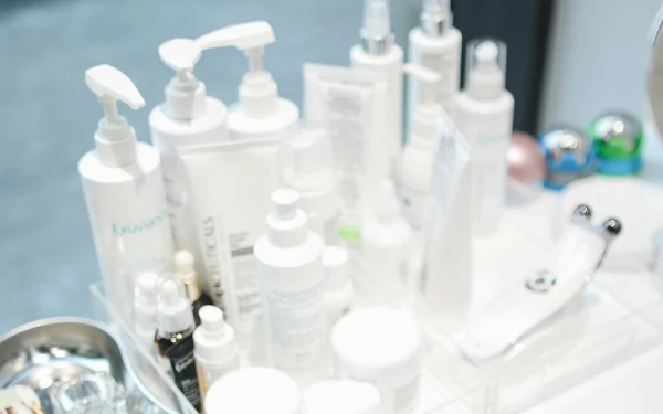 Thumbnail Mengandung Obat Keras, BPOM Amankan Skincare Racikan Senilai Rp2,8 Miliar