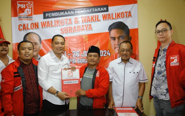 Thumbnail Dukungan DPP PDIP Belum Turun, Eri Cahyadi Daftar Bacawali Surabaya dari PSI