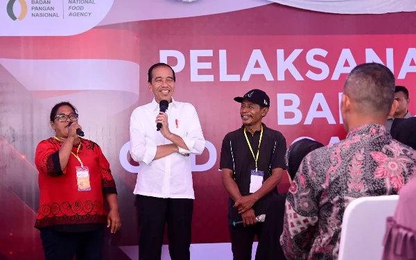 Thumbnail Jokowi Beri Kuis Sebutkan Pancasila, Mamak Dena sampai Terpeleset