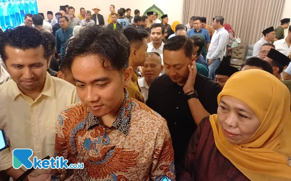 Thumbnail Gibran Janji All Out Dukung Pasangan Khofifah-Emil di Pilgub Jatim 2024